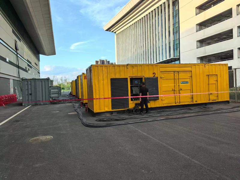 青松路街道柴油发电机冬季保养注意事项？